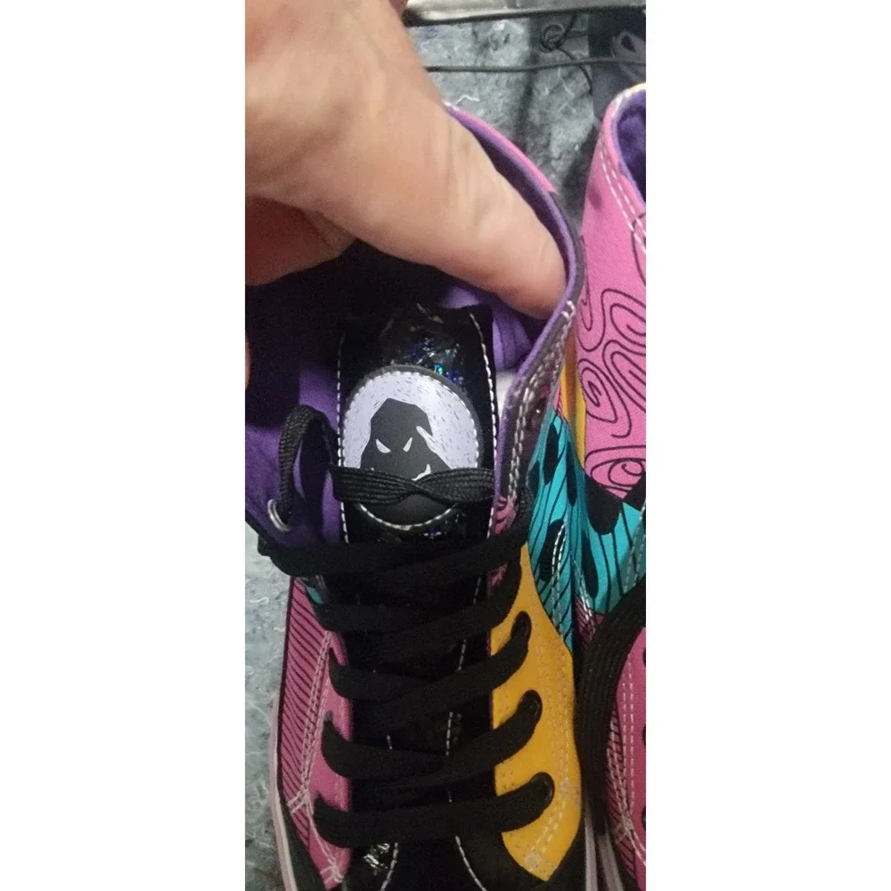 Ground Up Tim Burton's The Nightmare Before Christmas‎ Tennis Shoes Size 8